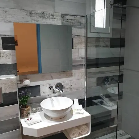 V-suites 2 Apartmán Potos