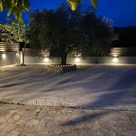 Apartmán V-suites 2 *