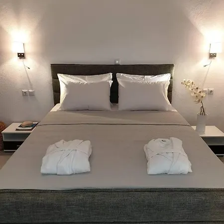 V-suites 2 アパート *