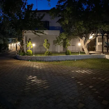 アパート V-suites 2