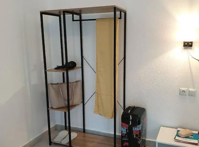 V-suites 2 Apartment